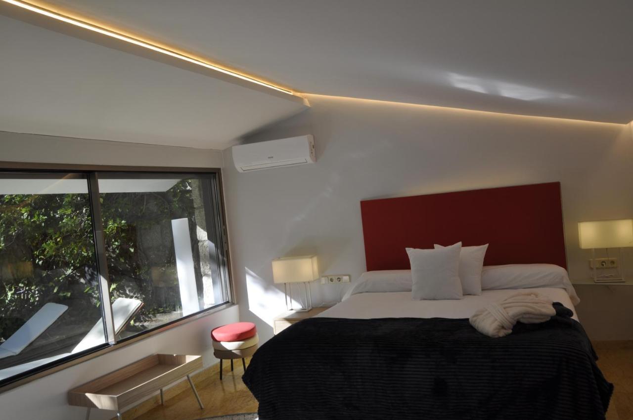 Espejo De Soledades Villa Vigo de Sanabria Luaran gambar