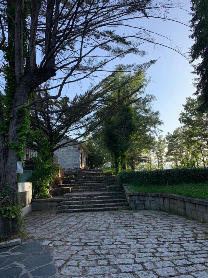 Espejo De Soledades Villa Vigo de Sanabria Luaran gambar